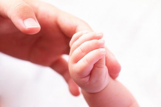 Thư gửi những ông chồng thích sinh con trai: Đừng đổ lỗi cho phụ nữ