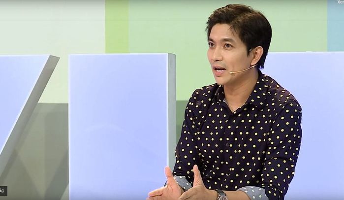 Tim bị nghi phẫu thuật thẩm mỹ vì cằm nhọn bất thường