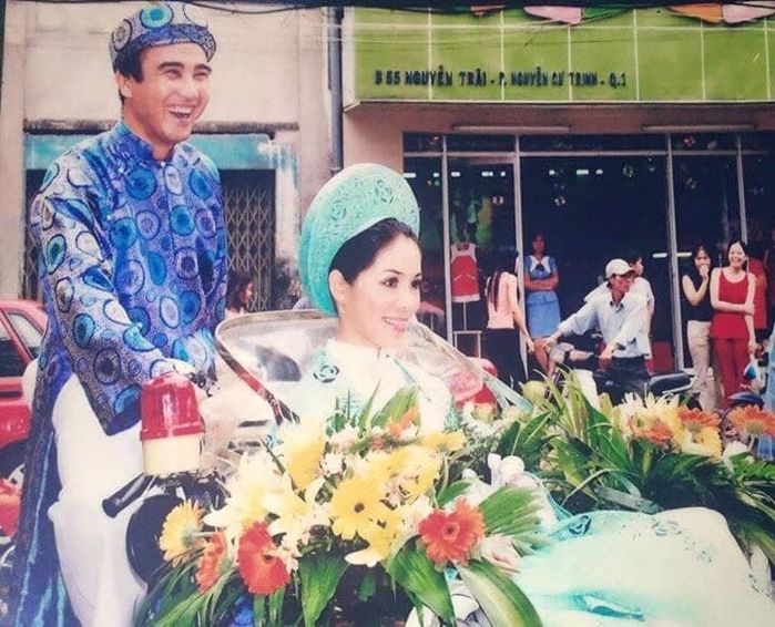 MC Quyền Linh nhắn nhủ vừa hài vừa cảm động kỷ niệm 14 năm ngày cưới