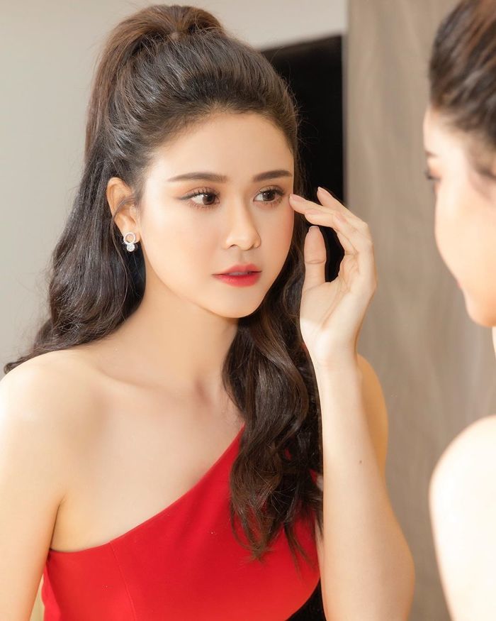 Trương Quỳnh Anh bị CDM nghi ngờ đá đểu Tim và tình mới của chồng cũ