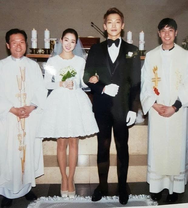 Vợ chồng Bi Rain - Kim Tae Hee hạnh phúc chào đón công chúa thứ 2