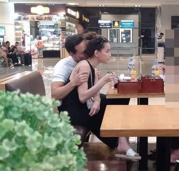 Vô tư âu yếm chốn đông người, Vbiz đâu chỉ có riêng Kim Lý - Hà Hồ