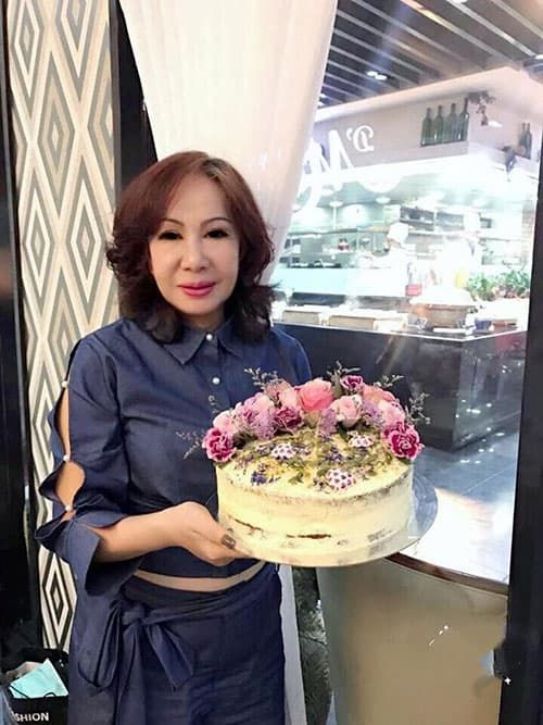 Vũ Hà và người vợ hơn 8 tuổi hạnh phúc bền bỉ suốt 30 năm