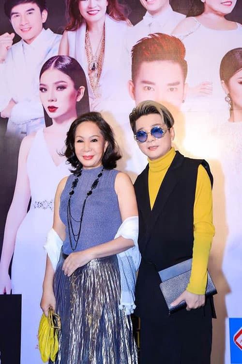 Vũ Hà và người vợ hơn 8 tuổi hạnh phúc bền bỉ suốt 30 năm