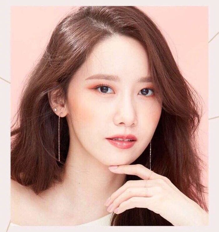 Yoona tung bộ ảnh đẹp lung linh, thế này chờ sao được tận 2 tháng nữa