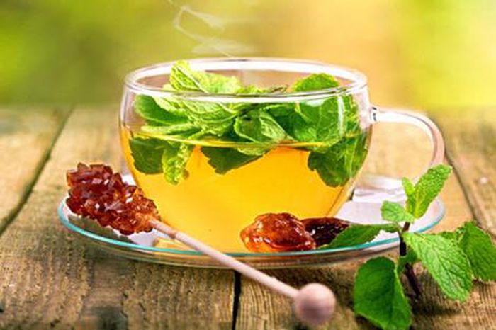 Những cách trị đau họng rát cổ đơn giản ai cũng có thể thực hiện