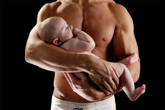 10 sự thật không tưởng về cơ thể: đàn ông cũng có sữa