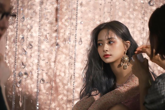 Ngày càng đẹp sắc sảo, Tzuyu chính là mỹ nhân hàng đầu của Kpop gen3