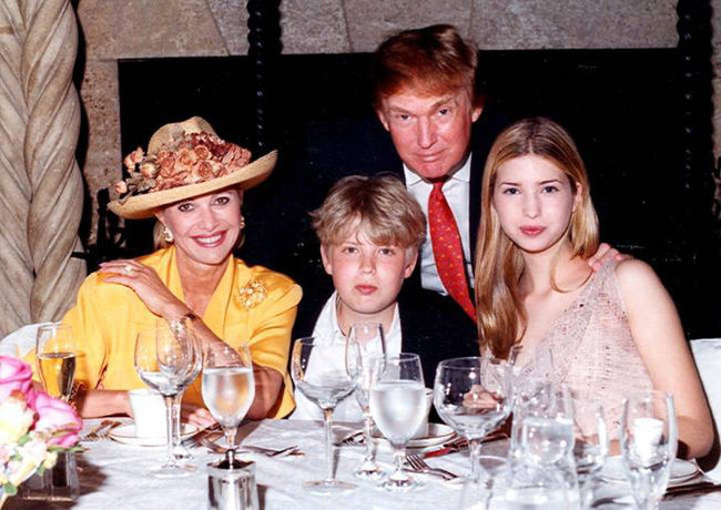 Vợ cũ Donald Trump: Chồng ngoại tình, đừng nổi điên, hãy lấy hết tiền
