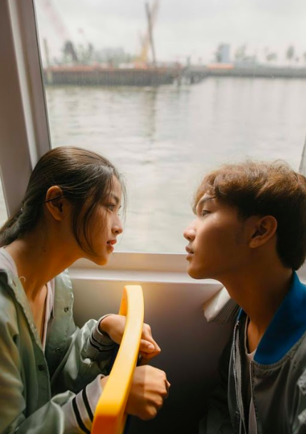 30/10 mừng ngày nhắn tin cho bồ cũ, sĩ diện gì tầm này