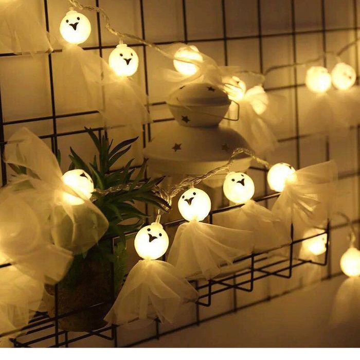 9 ý tưởng trang trí Halloween cho lớp học siêu chất, siêu độc