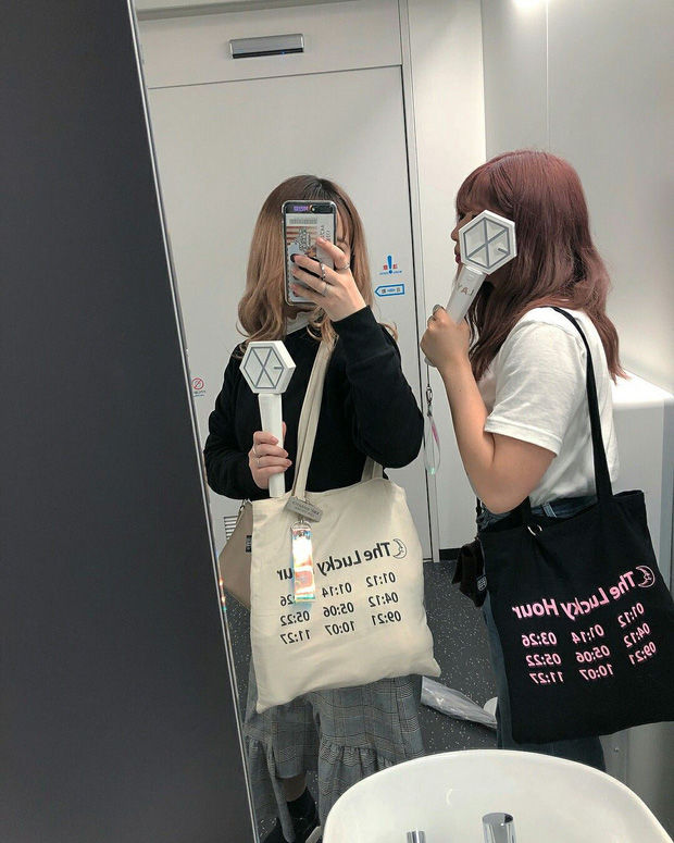 Con gái mê idol thường cực kì khó tán nên cứ mãi ế xưng ế xỉa