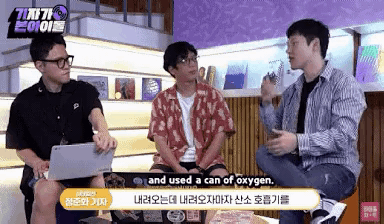Ánh đèn sân khấu vừa tắt cũng là khi các idol BTS gục ngã vì mệt mỏi