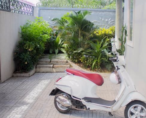 Bên trong biệt thự đắt giá - chốn đi về của NSƯT Kim Tử Long và vợ 3