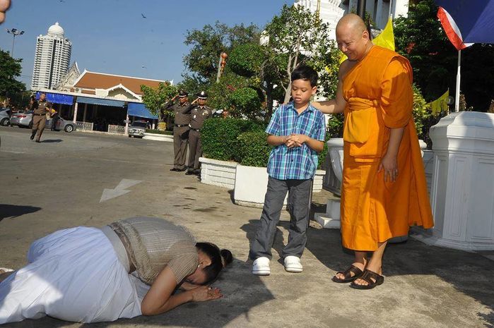 Bi kịch của cựu Vương phi Thái Lan sau khi bị phế truất