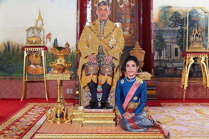 Bị tước danh hiệu, tương lai cựu Hoàng quý phi trở thành một ẩn số