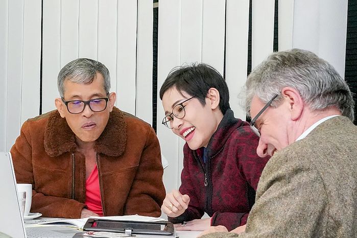 Bị tước danh hiệu, tương lai cựu Hoàng quý phi trở thành một ẩn số