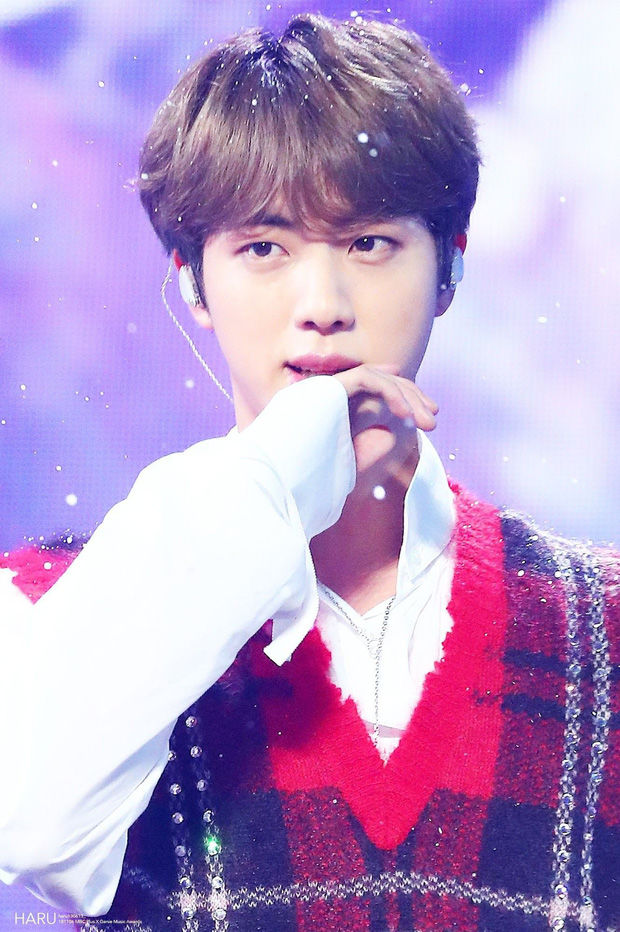 BTS lên kế hoạch khi giải nghệ: Jin mong muốn được về quê xây nhà ở