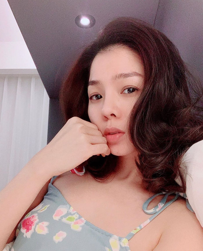 Chạm ngưỡng U40, dàn mỹ nhân Việt vẫn trẻ đẹp nhờ sống lành mạnh