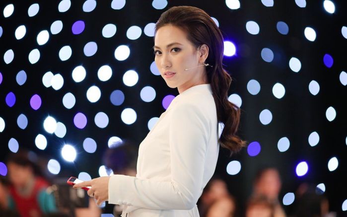 Phương Anh Đào - Mặc gì cũng đẹp nhưng hot nhất vẫn là suit