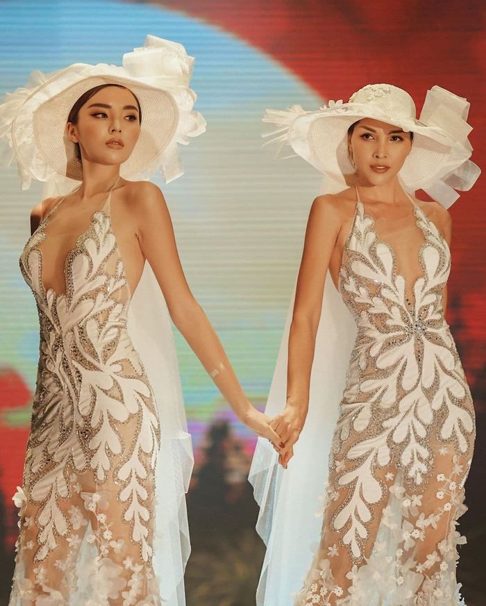 Chị em chơi càng lâu càng giống nhau Vbiz mới có Ngọc Trinh - Diệu Nhi