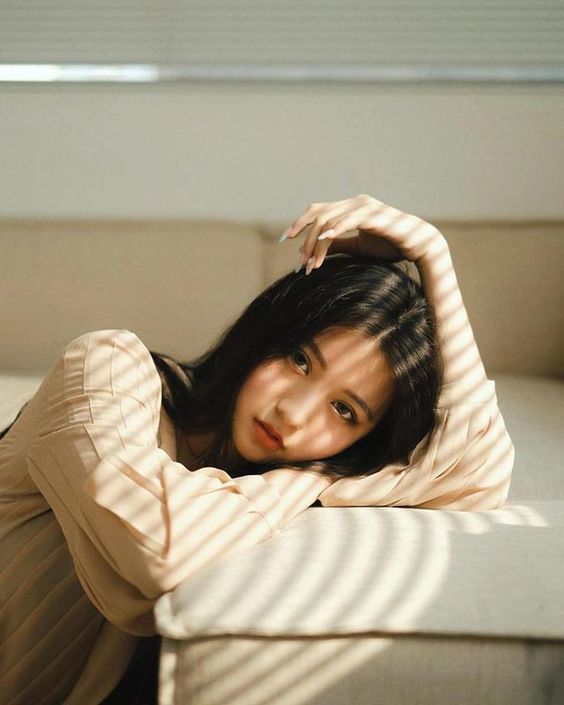 Có kiểu người chuyên đi tư vấn tình cảm còn mình vẫn ế chỏng chơ