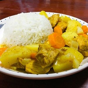 Đổi rác lấy thức ăn, vừa bảo vệ môi trường vừa giúp đỡ người nghèo