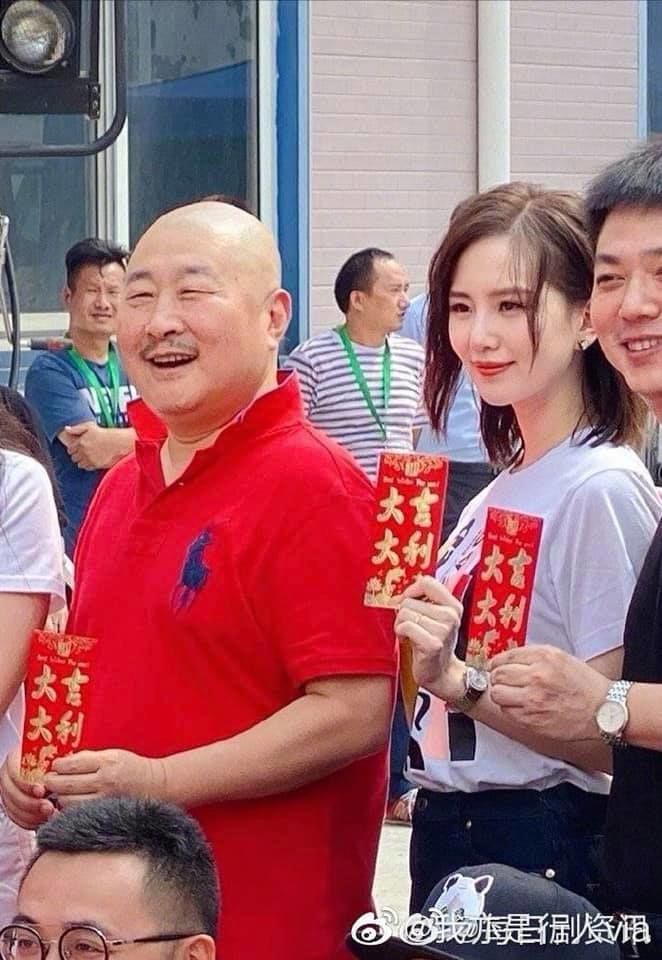 Cnet nghi Lưu Thi Thi giành hết tài nguyên của AngelaBaby