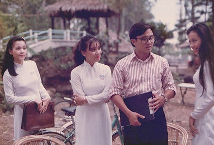 Cuộc đời thăng trầm của các ngôi sao phim “mì ăn liền” thập niên 90
