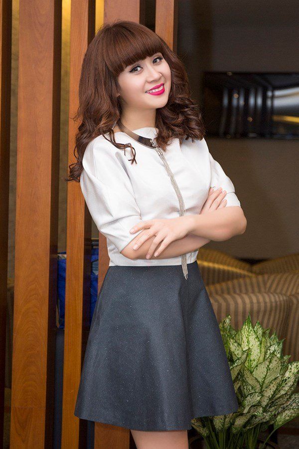 Cuộc hôn nhân kín tiếng của nữ nhạc sĩ “thị phi” Lưu Thiên Hương