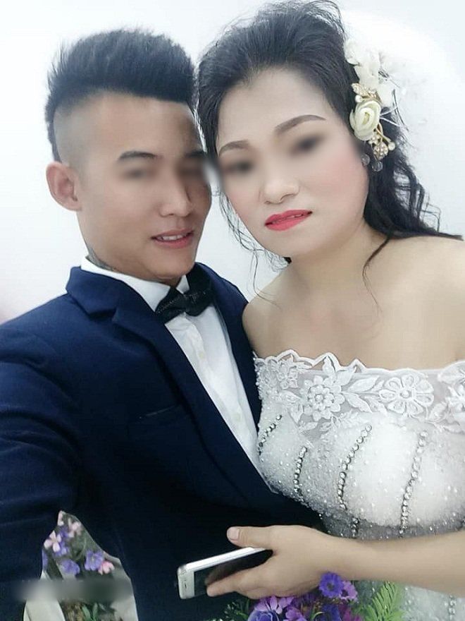 Đám cưới chồng trẻ kém vợ 21 tuổi, chú rể khẳng định không yêu vì tiền