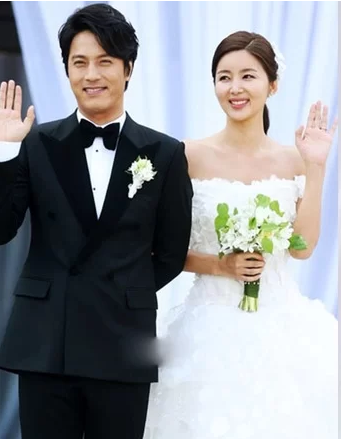 Dàn cast Thời quá khứ sau 19 năm: Jang Dong Gun hạnh phúc viên mãn