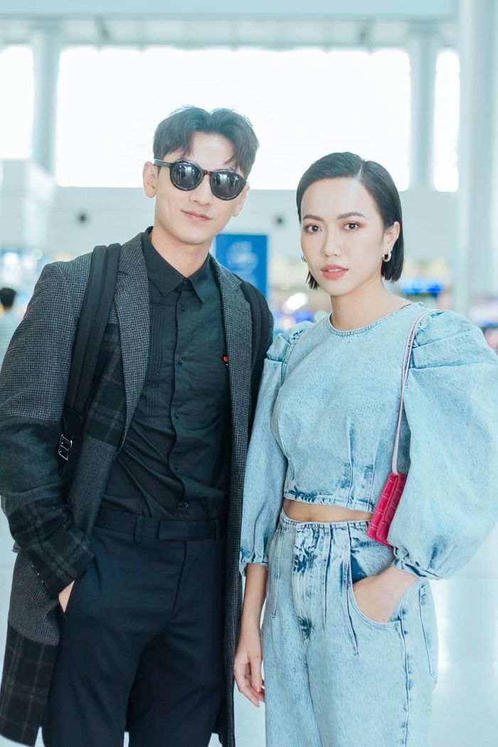 Đúng chuẩn soái ca: Isaac ga-lăng đẩy vali dùm Diệu Nhi tại sân bay