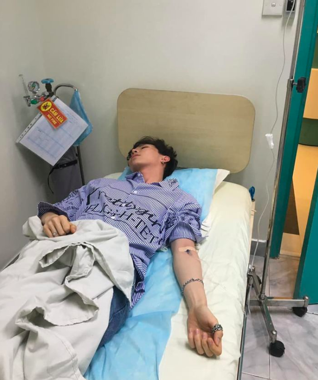 Erik lột xác ngoại mục từ thư sinh Hàn Quốc đến cơ bắp cuồn cuộn