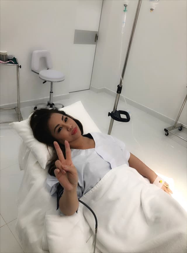 Hà Hồ bị nghi chia tay Kim Lý, Lan Khuê tung bộ ảnh bầu bí tháng thứ 8