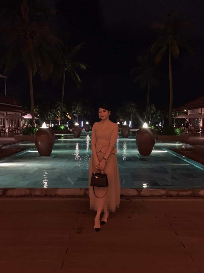 Hà Hồ bị nghi chia tay Kim Lý, Lan Khuê tung bộ ảnh bầu bí tháng thứ 8