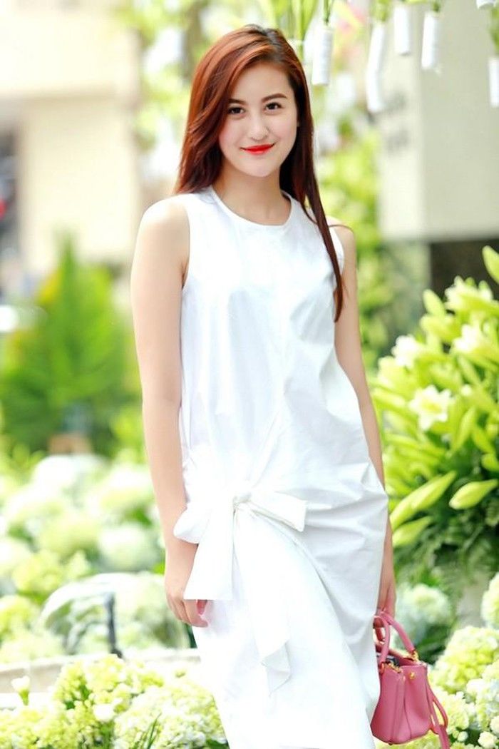 Hà Lade khẳng định nhan sắc xinh đẹp tự nhiên dù nghi vấn PTTM