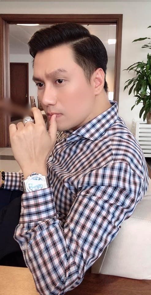 Tuấn Hưng hát bên ban công, Hà Hồ nói lý do không kết bạn với Kim Lý