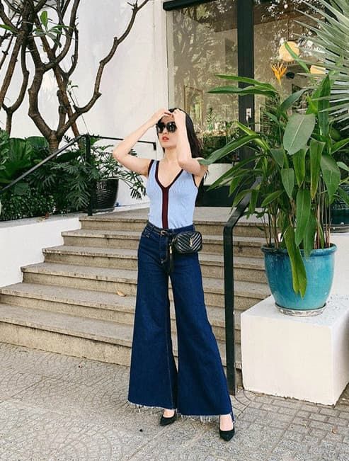 Hà Tăng phối quần jeans với áo thun, Tú Hảo khoe eo với croptop