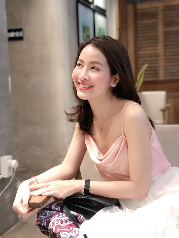 Hội bạn thân bà xã Trường Giang: Toàn mỹ nhân xinh đẹp và danh tiếng