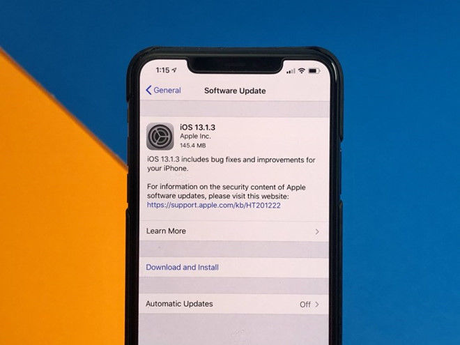 IOS 13.1.3 làm người dùng iPhone điêu đứng: Máy tụt pin, lag liên tục