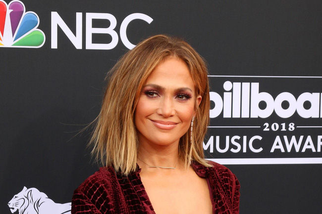 Jennifer Lopez phát ngôn đáng ngẫm:Đàn ông trước tuổi 33 rất vô dụng