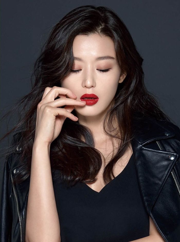 Jeon Ji Hyun - Lee Hyori: 20 năm vẫn mãi là đệ nhất mỹ nhân xứ Hàn!