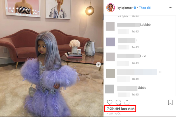 Kylie Jenner chơi lớn cho Stormi cosplay thành phiên bản nhí của mẹ