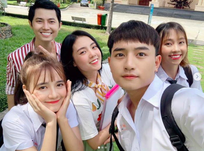 Lâm Á Hân nhuận sắc xinh như gái 18 sau công khai người yêu mới