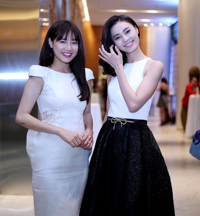 Lan Ngọc, Nhã Phương qua lời kể của bạn thời đại học Oanh Kiều