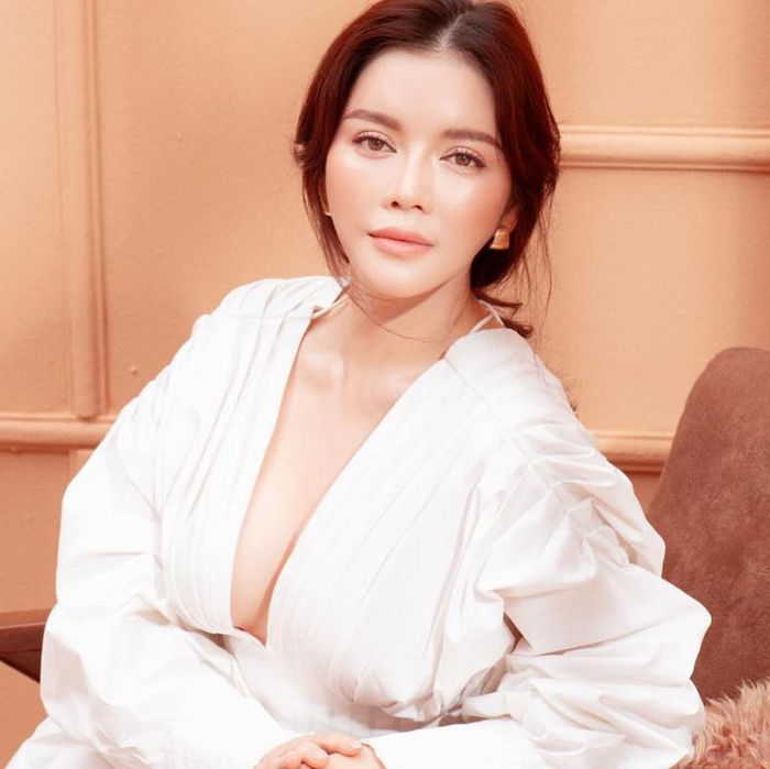 Lý Nhã Kỳ nói về tình yêu 9 năm đã tan vỡ: Đó là thanh xuân của tôi