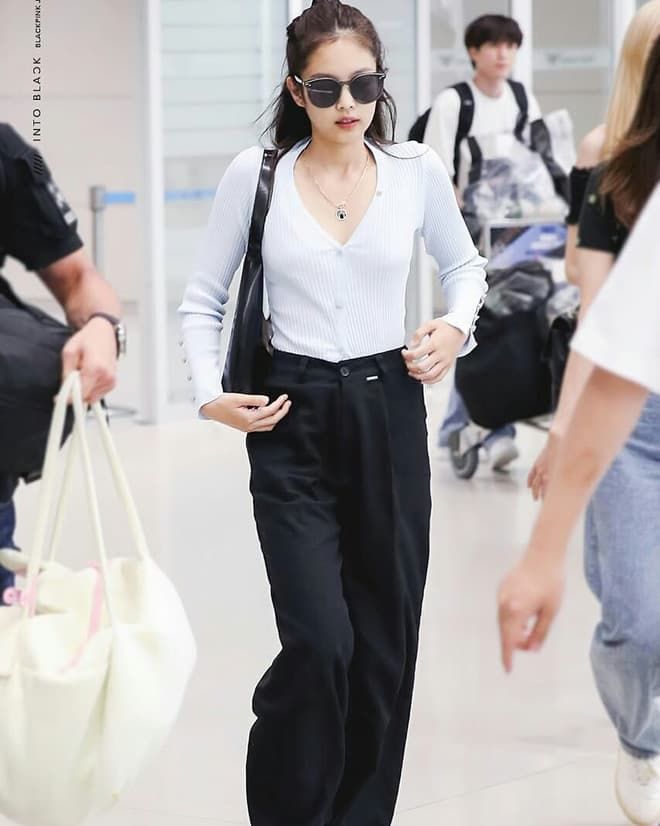 Gợi ý cách mặc cardigan xinh như sao