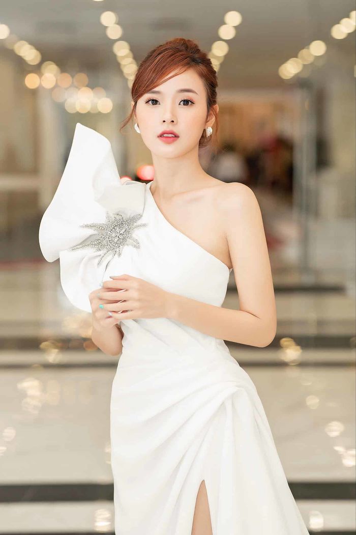 Midu: Sự mạnh mẽ của mình khiến cho trái tim các anh trai tan nát