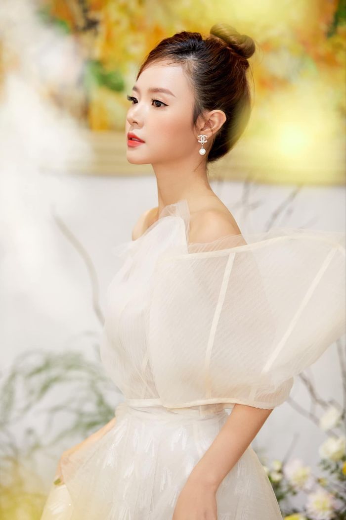 Midu: Sự mạnh mẽ của mình khiến cho trái tim các anh trai tan nát